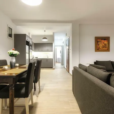 Apartment Oresteia Downtown *
